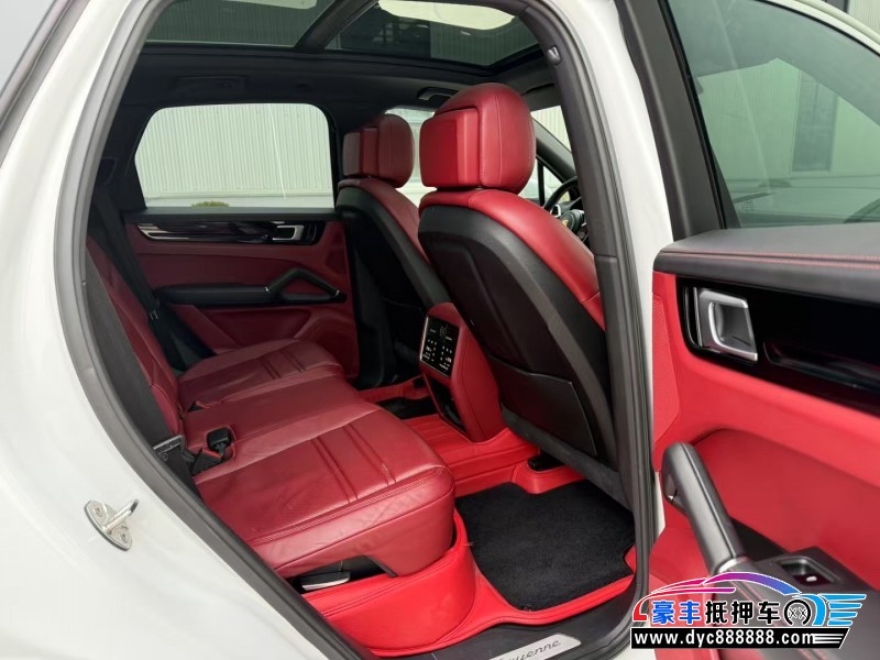 19年保时捷卡宴SUV抵押车出售