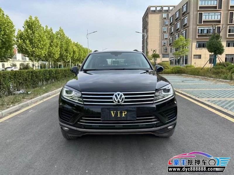 17年大众途锐轿车抵押车出售