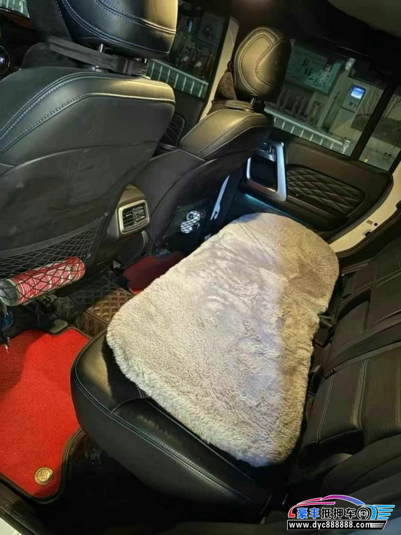 21年北京BJ40轿车抵押车出售