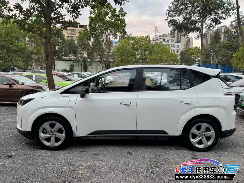 24年合创z03轿车抵押车出售