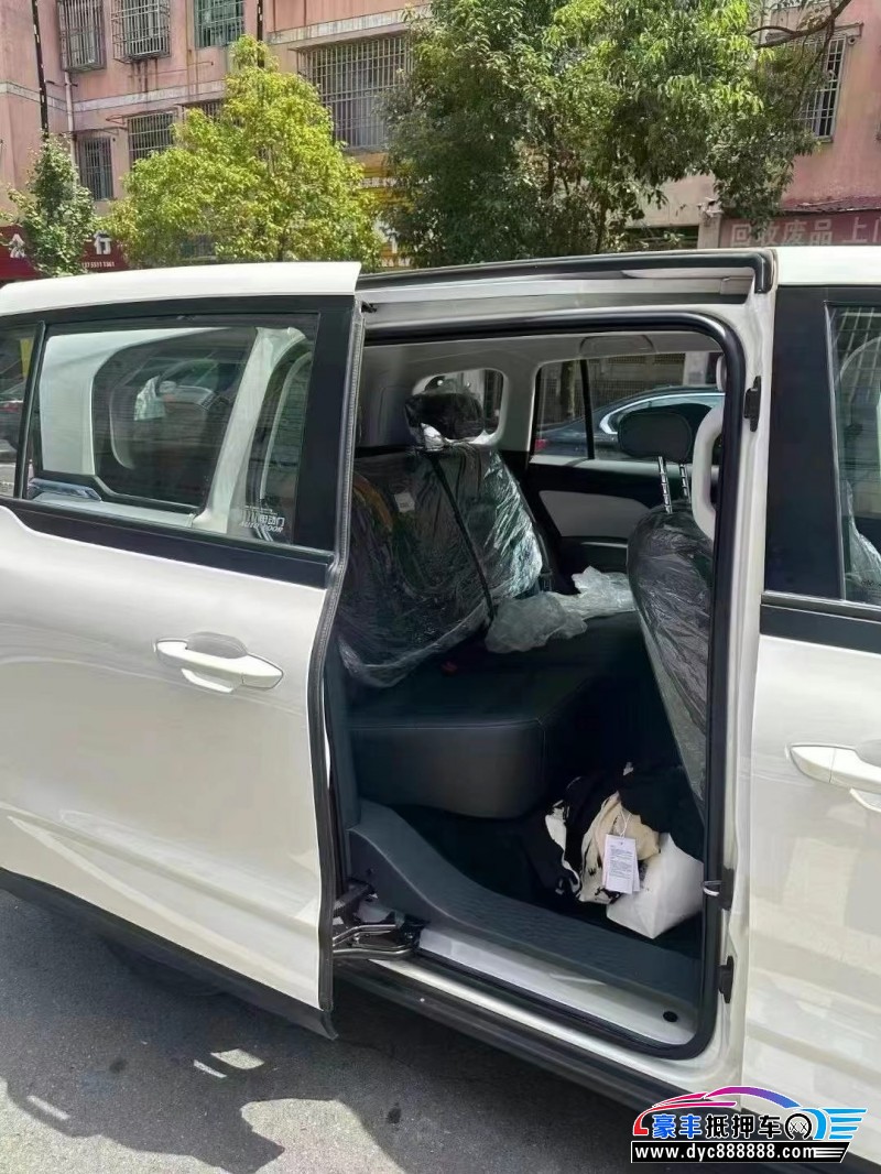 23年奔腾奔腾NAT轿车抵押车出售