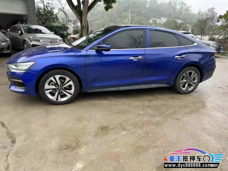 19年现代菲斯塔轿车抵押车出售