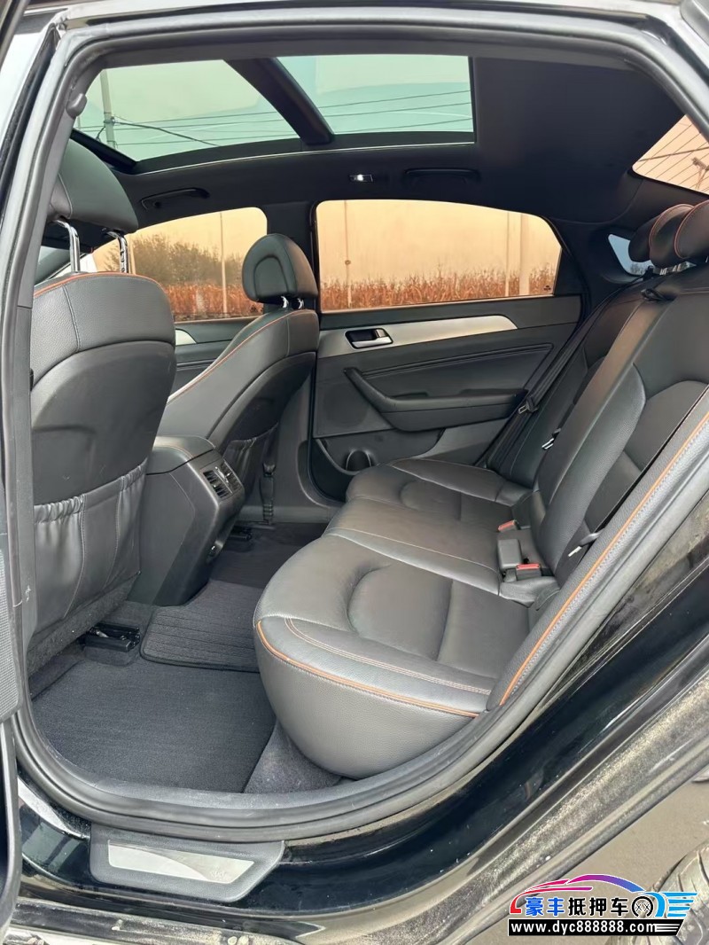 16年现代索纳塔九轿车抵押车出售