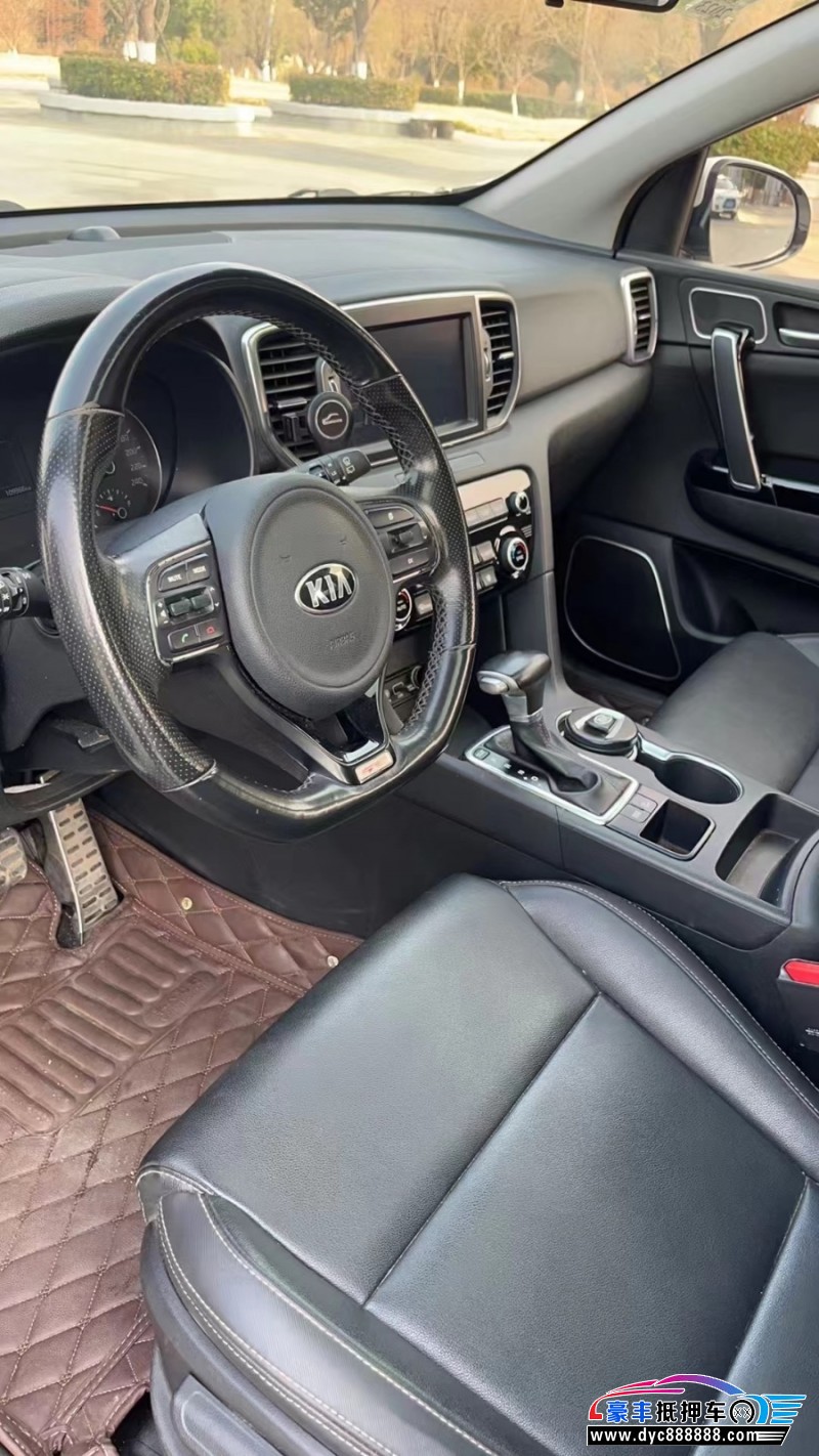 17年起亚KX5轿车抵押车出售