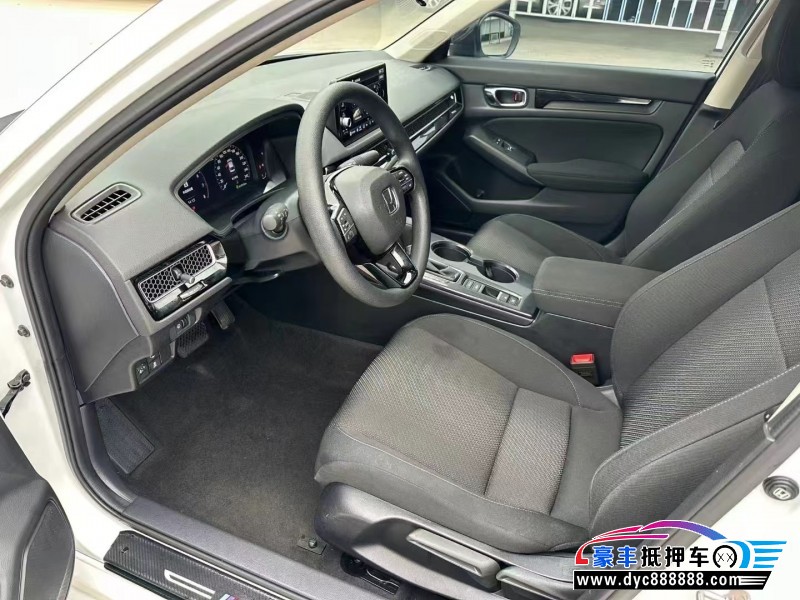 22年本田型格轿车抵押车出售