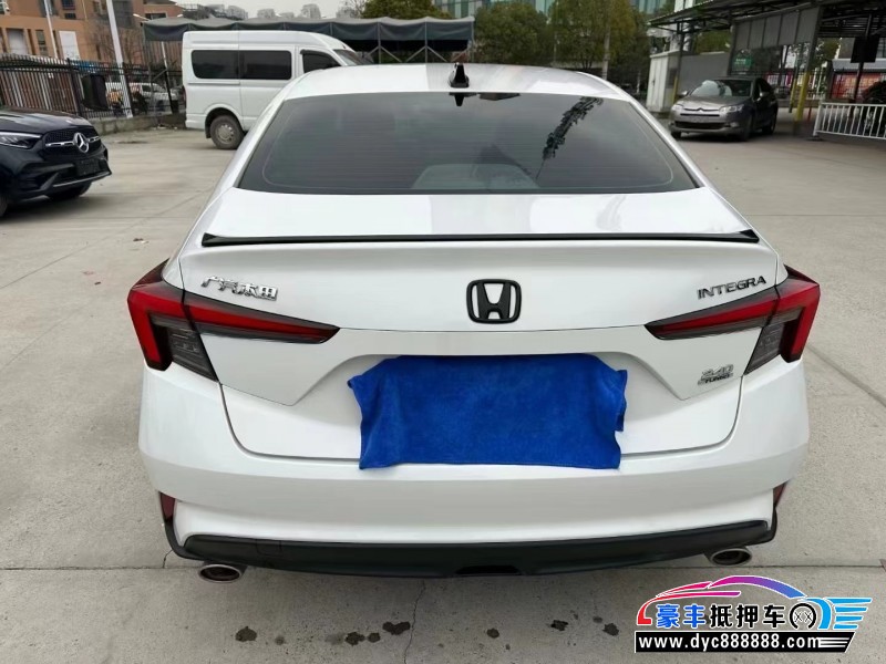 22年本田型格轿车抵押车出售