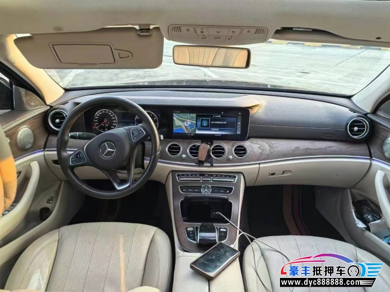 18年奔驰E轿车抵押车出售