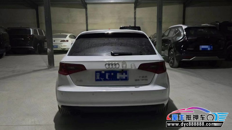17年奥迪A3轿车抵押车出售