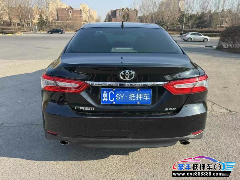 22年丰田凯美瑞轿车抵押车出售