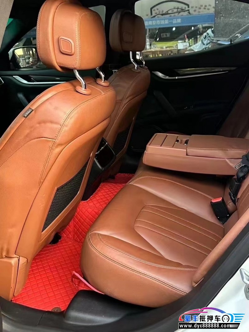 16年玛莎拉蒂Ghibli轿车抵押车出售