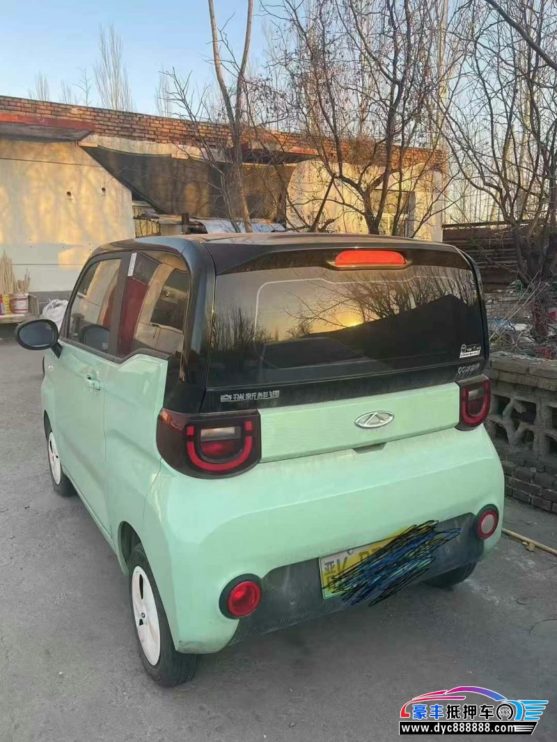 24年奇瑞冰淇淋轿车抵押车出售