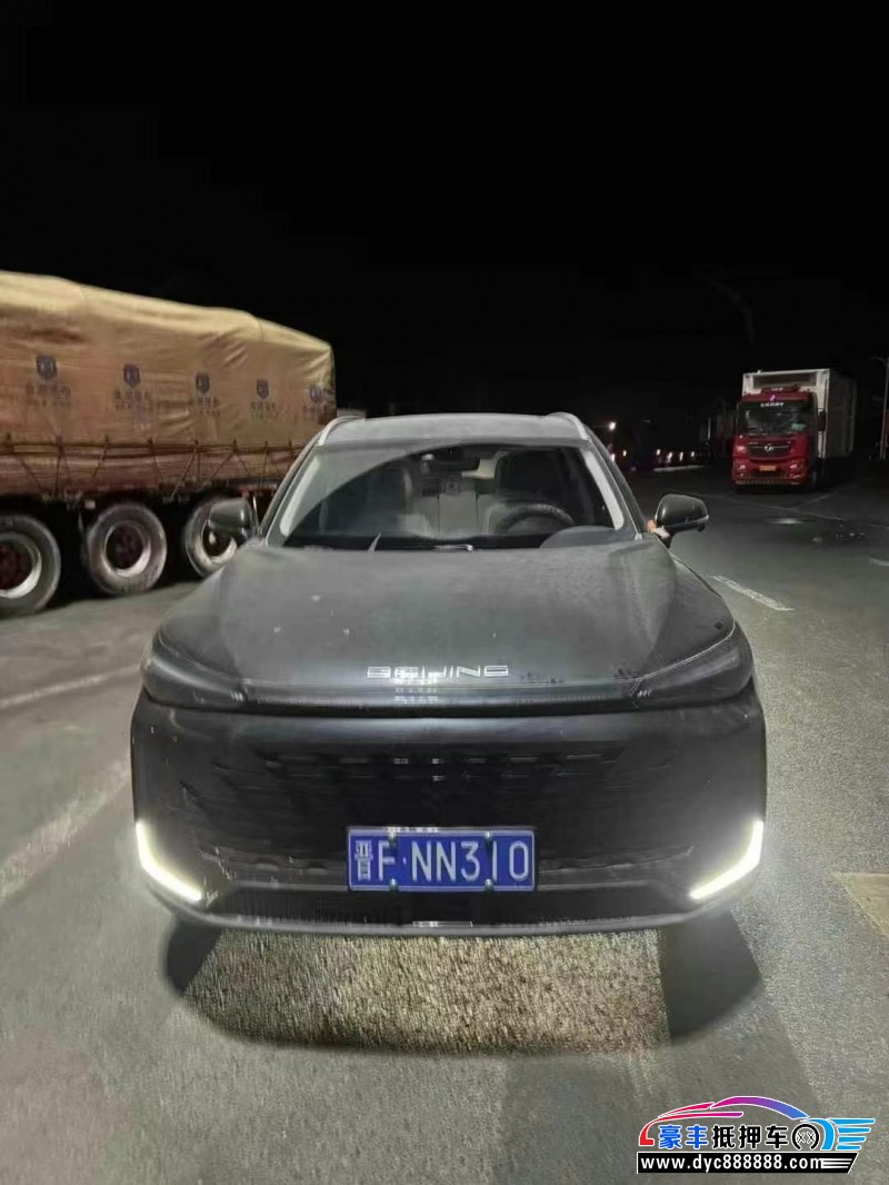 23年北京x7轿车抵押车出售