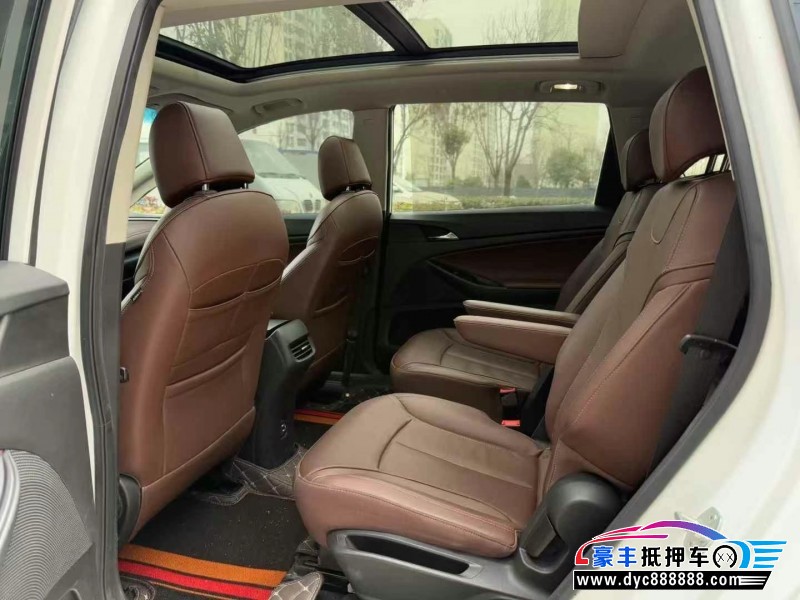 18年别克别克GL6轿车抵押车出售