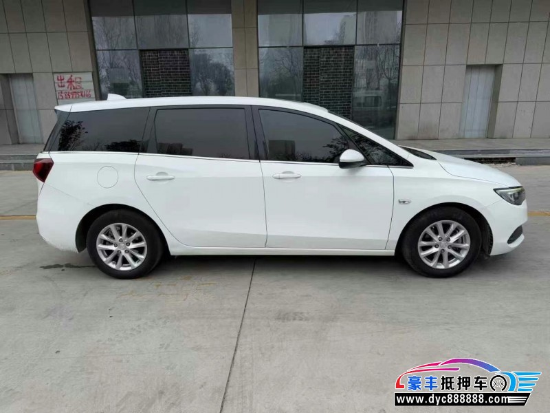 18年别克别克GL6轿车抵押车出售