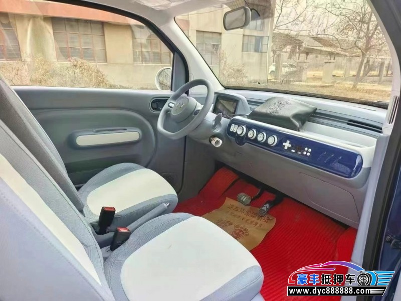 24年奔腾小马轿车抵押车出售