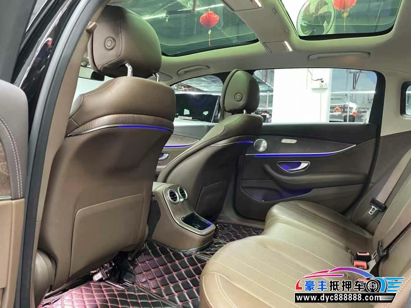 21年奔驰E轿车抵押车出售