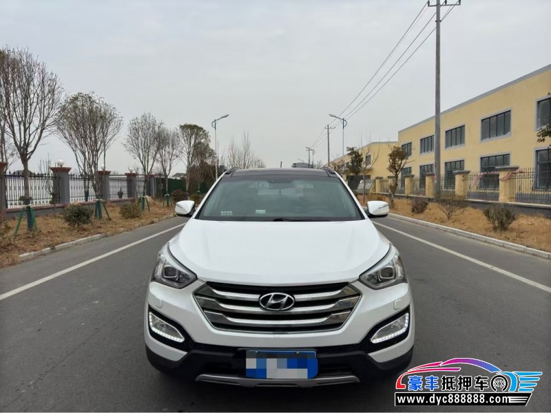 14年现代圣达菲轿车抵押车出售