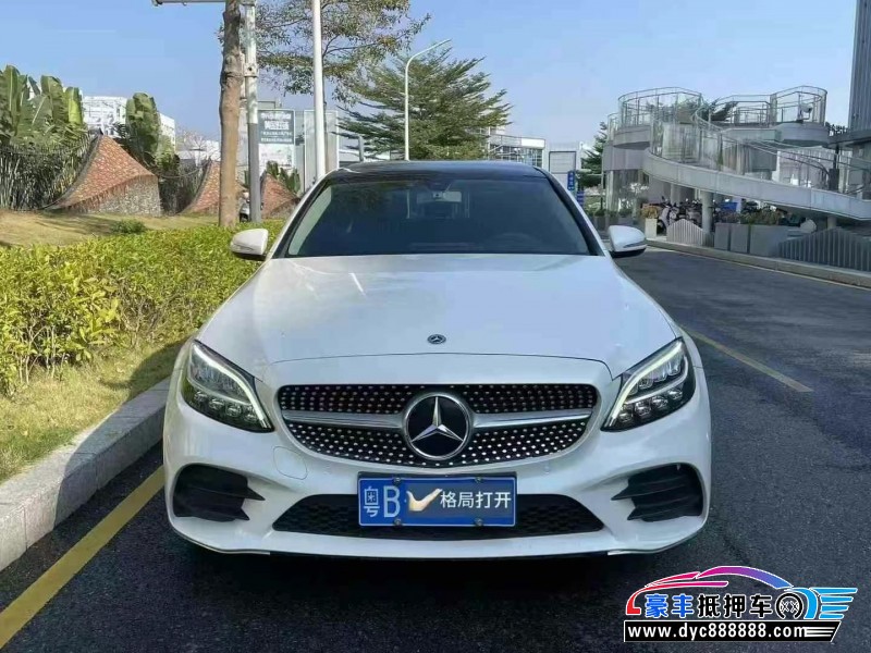 19年奔驰C轿车抵押车出售