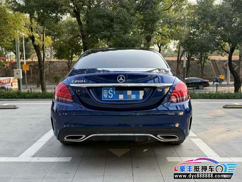 21年奔驰C轿车抵押车出售