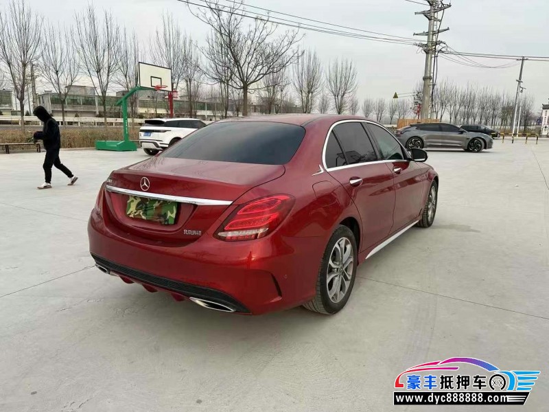 18年奔驰C轿车抵押车出售