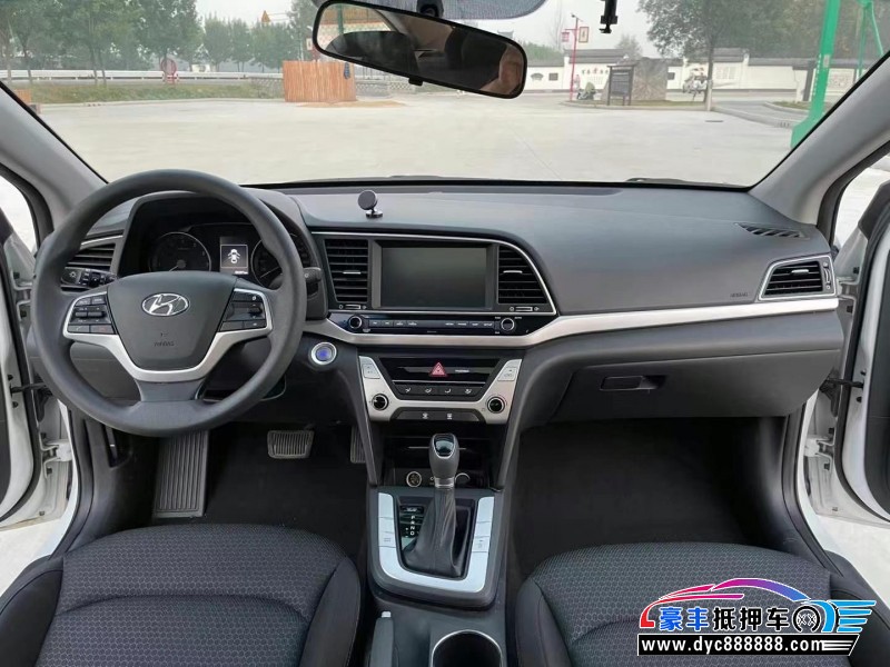 19年现代领动轿车抵押车出售