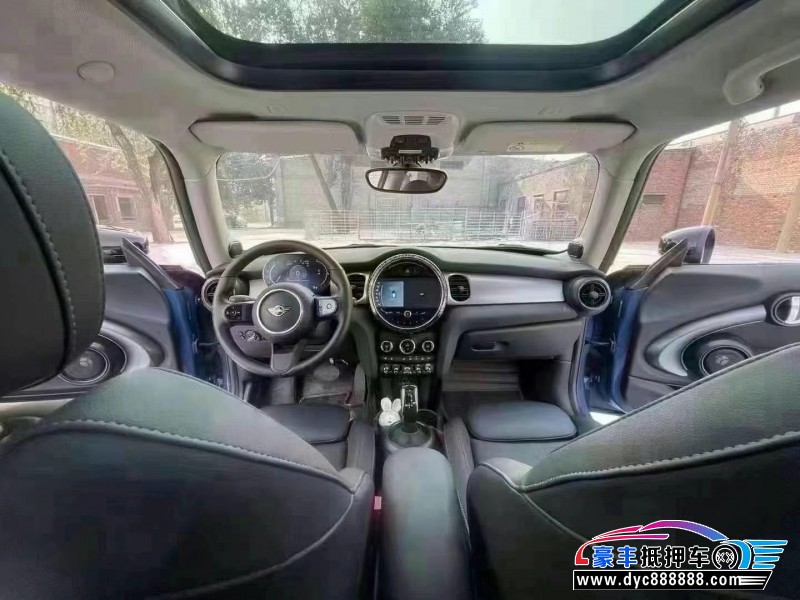 22年宝马MINI轿车抵押车出售