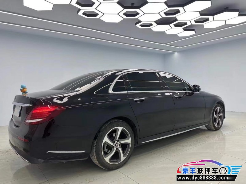 19年奔驰E轿车抵押车出售