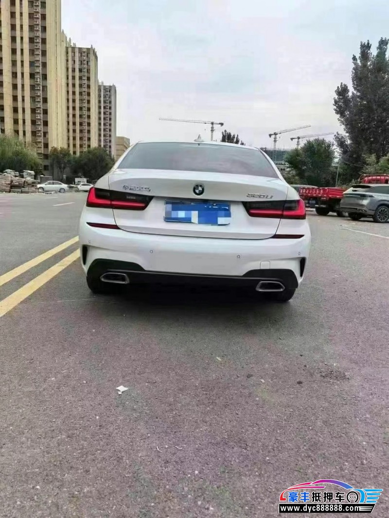 22年宝马3系轿车抵押车出售