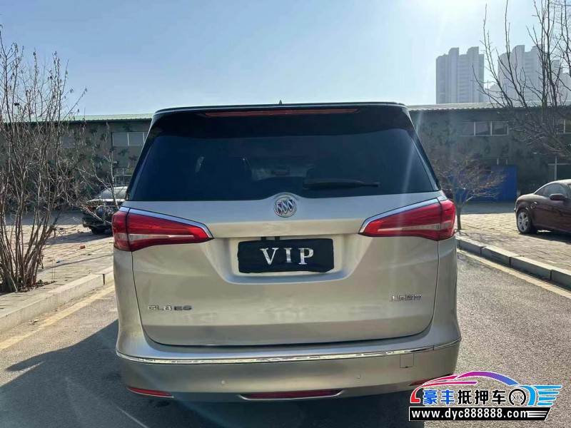 18年别克GL8轿车抵押车出售