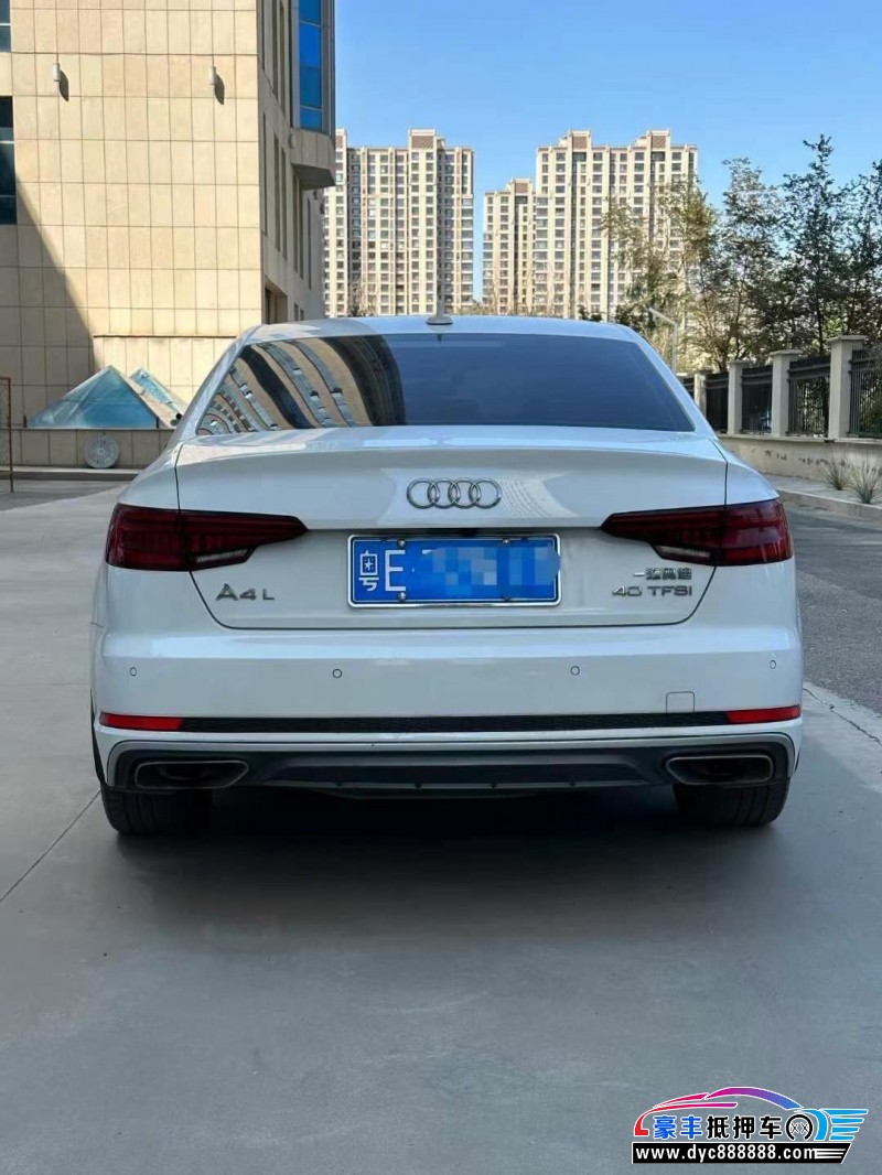 19年奥迪A4L轿车抵押车出售