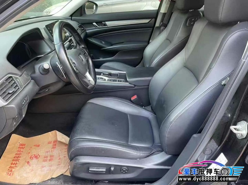 21年本田雅阁轿车抵押车出售