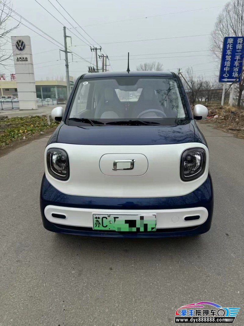 24年奔腾小马轿车抵押车出售