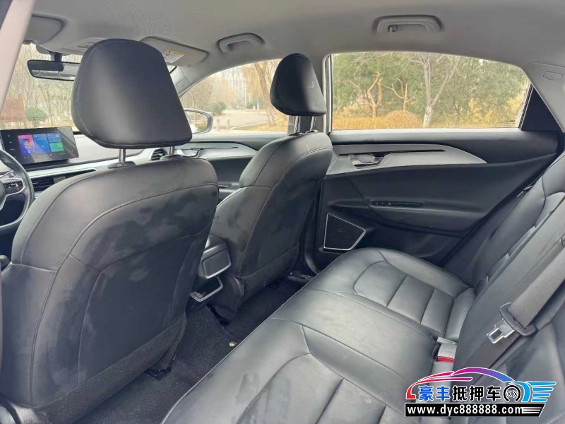 24年吉利几何轿车抵押车出售