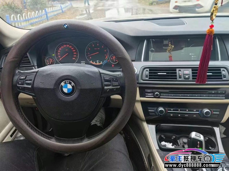 12年宝马5系轿车抵押车出售