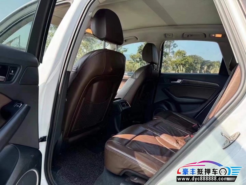 15年奥迪Q5轿车抵押车出售