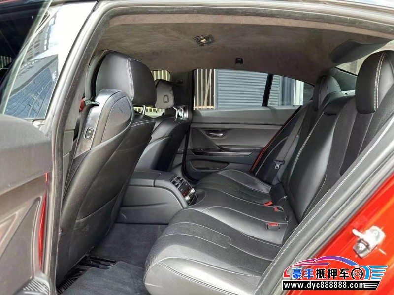 14年宝马M6轿车抵押车出售