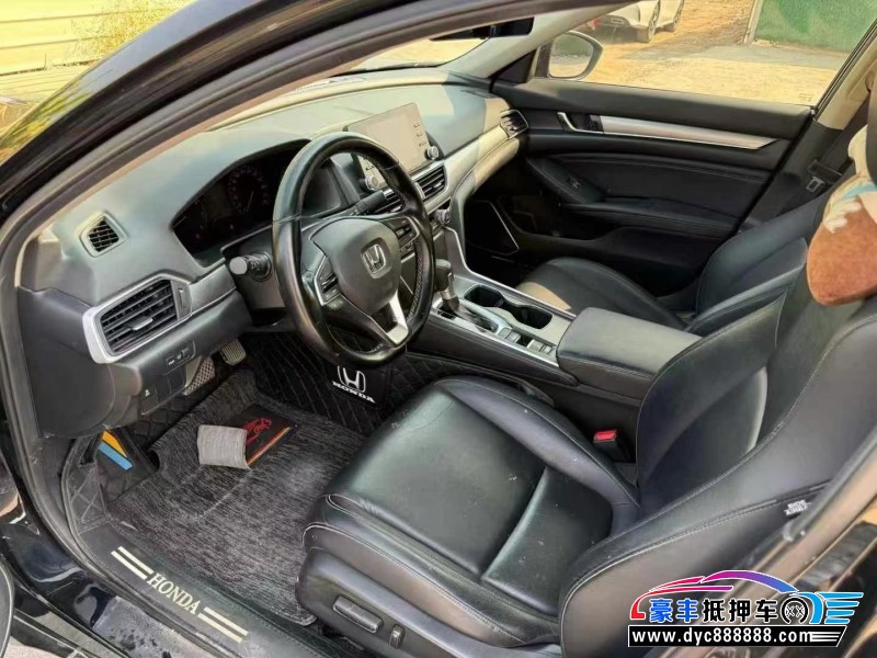 21年本田雅阁轿车抵押车出售