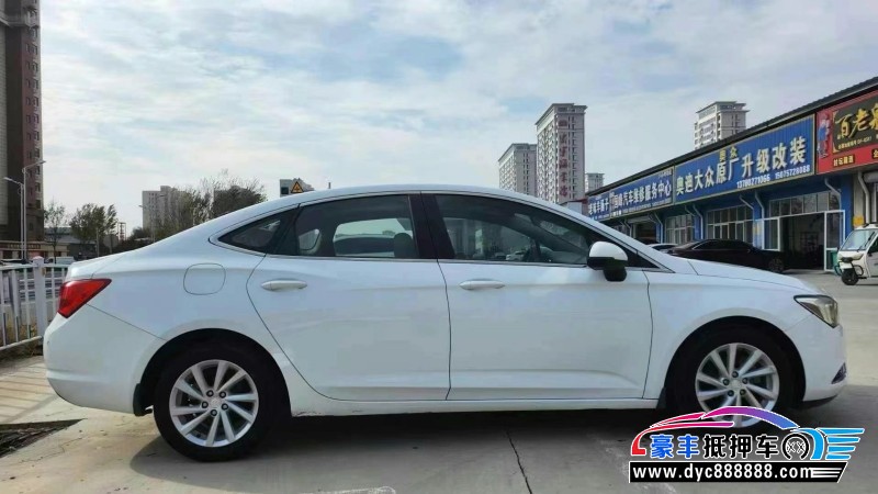 17年别克威朗轿车抵押车出售