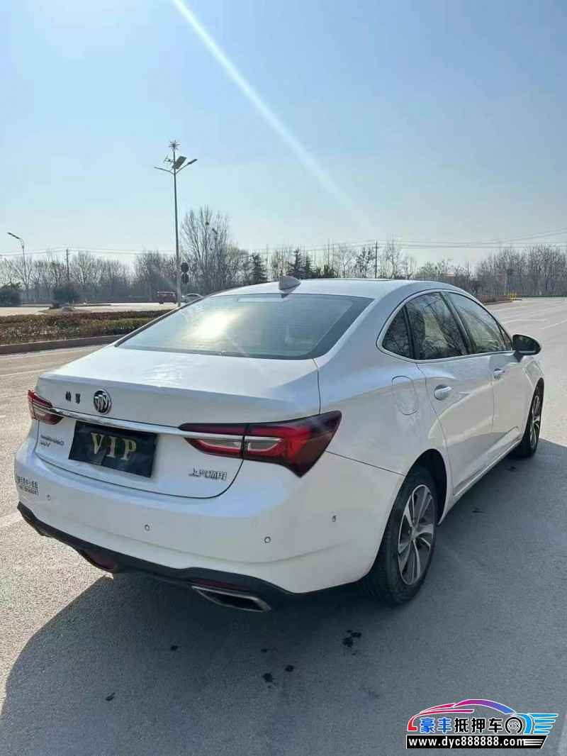 19年别克威朗轿车抵押车出售