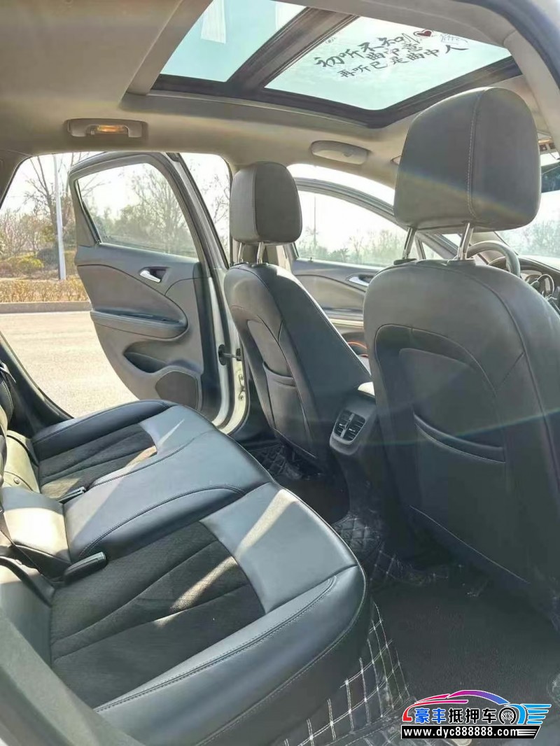 19年别克威朗轿车抵押车出售