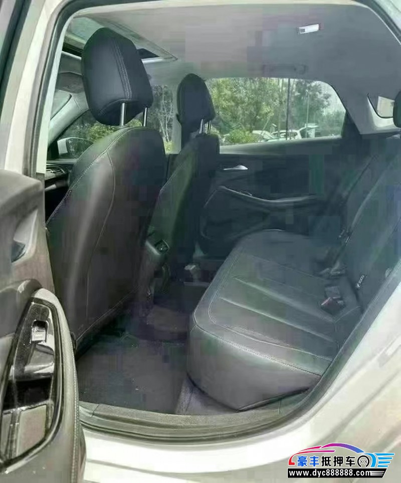 23年别克威朗轿车抵押车出售