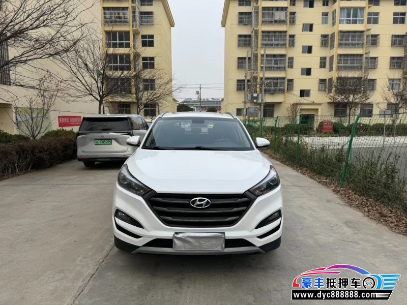 19年现代途胜轿车抵押车出售