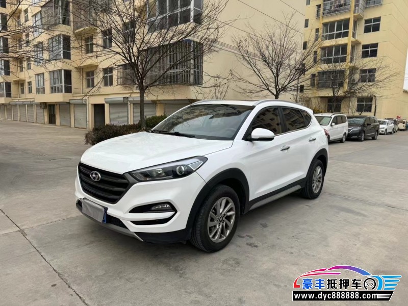 19年现代途胜轿车抵押车出售