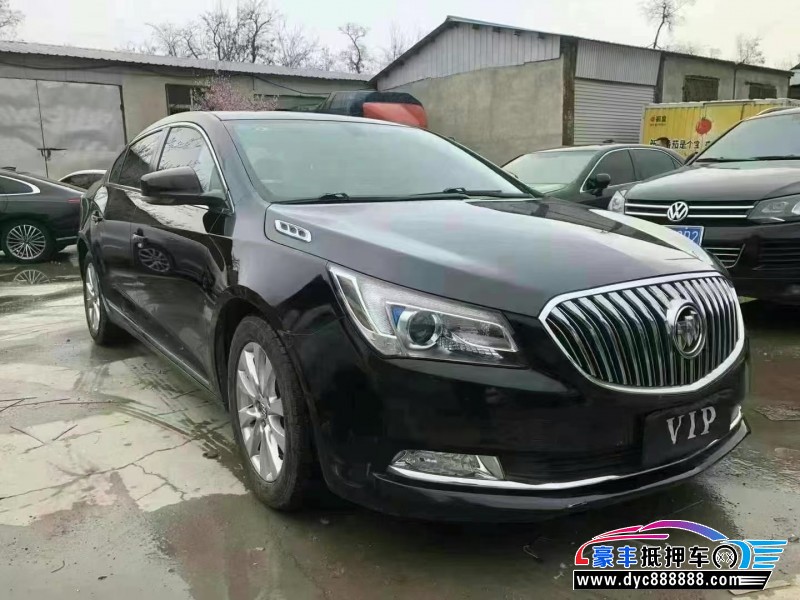 15年别克君越轿车抵押车出售