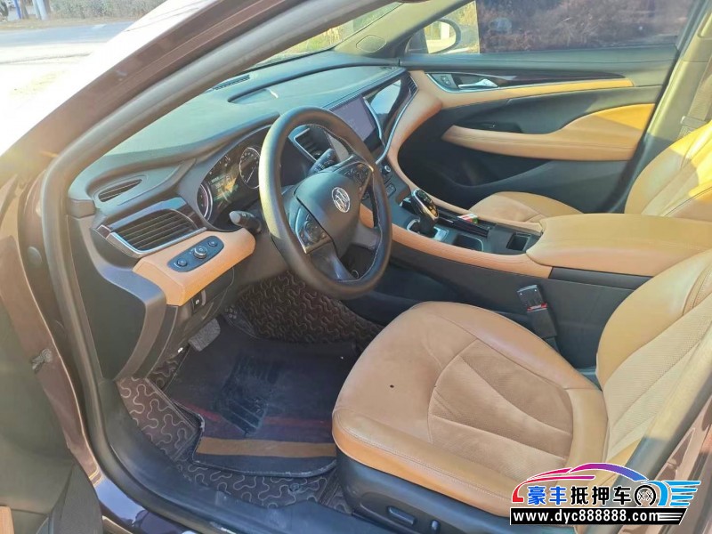 17年别克君越轿车抵押车出售