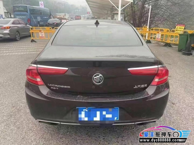 19年别克君越轿车抵押车出售