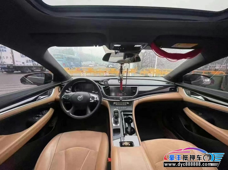 19年别克君越轿车抵押车出售