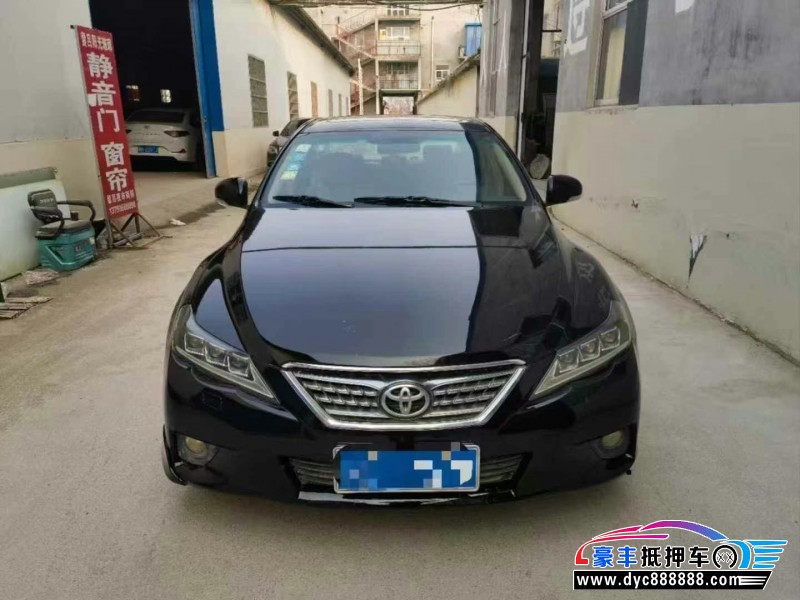 13年丰田锐志轿车抵押车出售