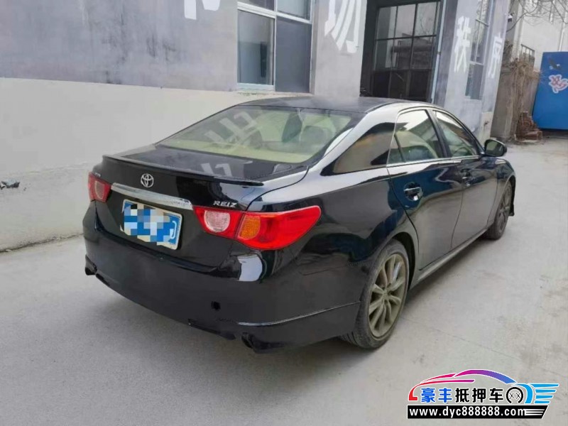 13年丰田锐志轿车抵押车出售