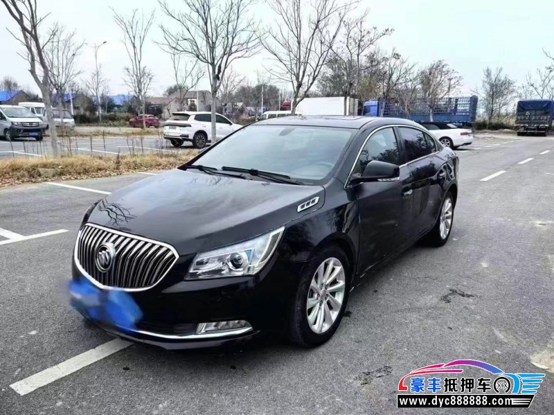 15年别克君越轿车抵押车出售